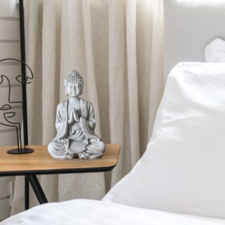 Statuette Bouddha Grise Méditation 1 – Image 8