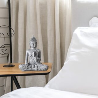 Statuette Bouddha Grise Méditation 2 – Image 7