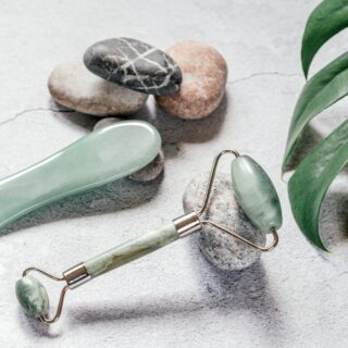 Set 2 Masseurs Visage en Pierre de Jade - Vert – Image 15