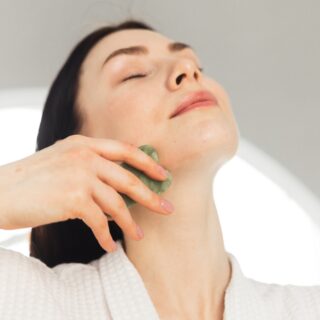 GuaSha en Pierre de Jade Vert – Image 12