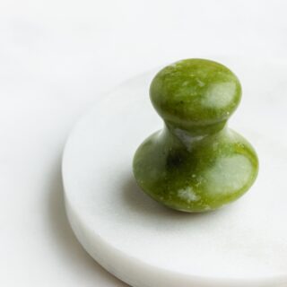Champi GuaSha en Jade Vert – Image 9